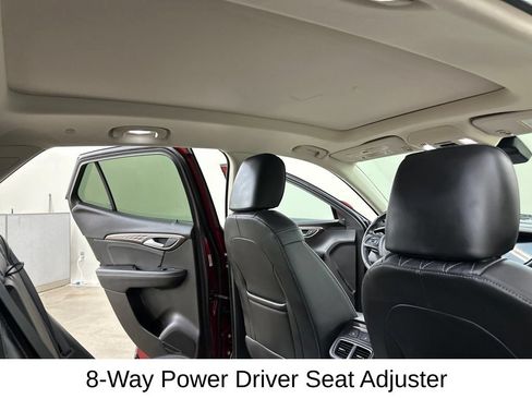 Used 2023 Buick Envision Avenir AWD/4WD image 26