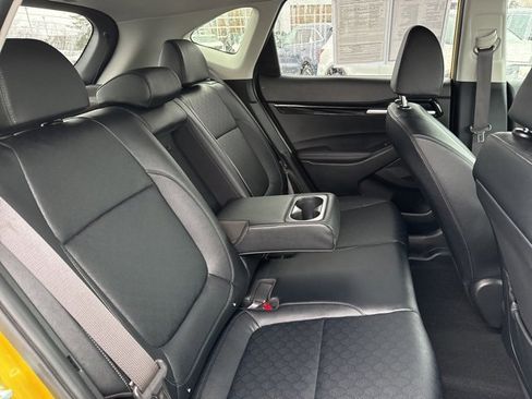 Used 2023 Kia Seltos SX w/ SX Sunroof Package image 38