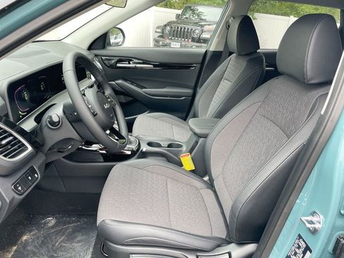 Used 2026 Kia Seltos S image 38
