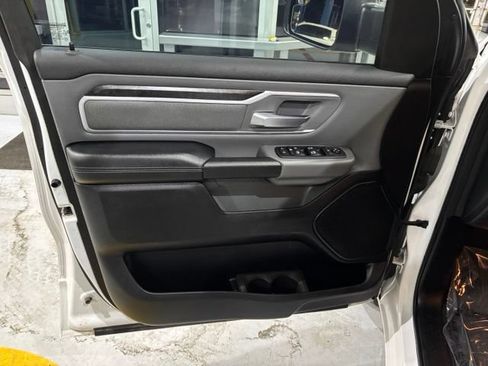 Used 2020 RAM 1500 Big Horn AWD/4WD image 10