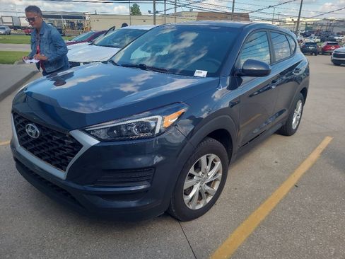 Used 2021 Hyundai Tucson SE AWD/4WD image 1