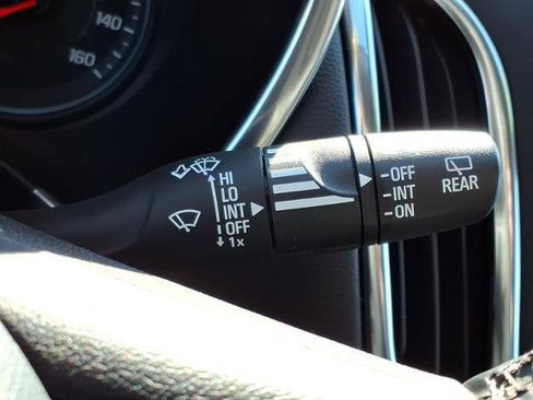 Used 2024 Chevrolet Equinox LT image 18