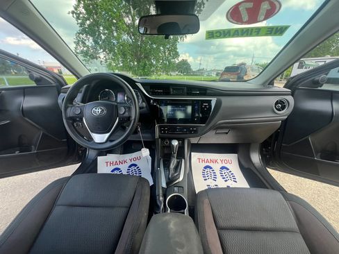 Used 2017 Toyota Corolla LE FWD image 26