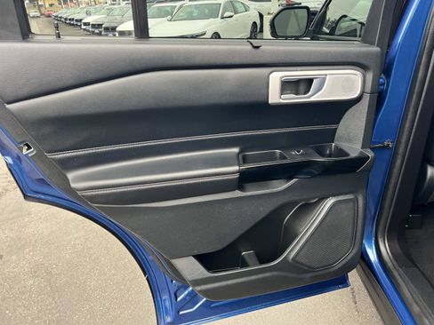 Used 2022 Ford Explorer ST w/ Equipment Group 401A image 20