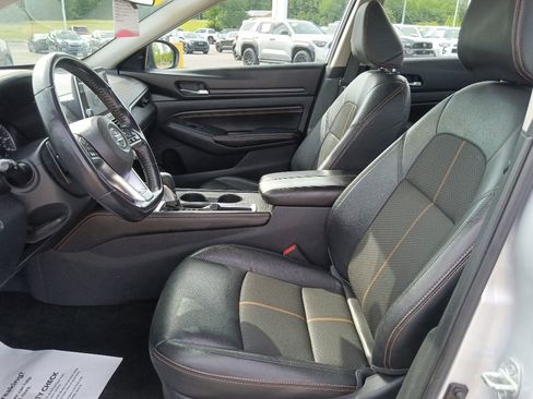Used 2020 Nissan Altima 2.5 SR FWD image 17