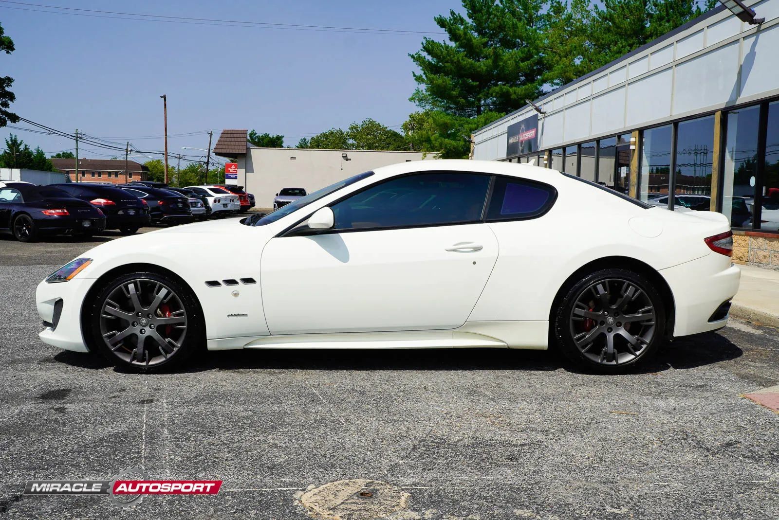 Used 2017 Maserati GranTurismo Sport RWD image 4