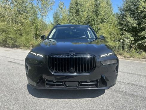 Used 2024 BMW X7 xDrive40i image 2