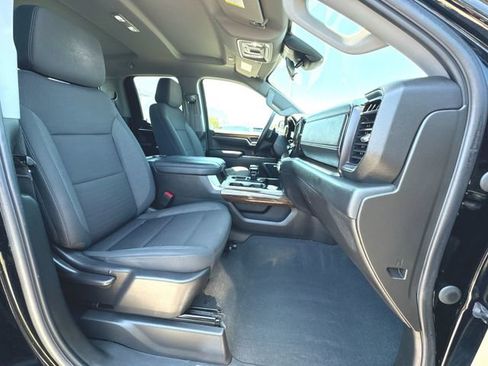 Used 2023 GMC Sierra 1500 Elevation w/ Preferred Package AWD/4WD image 28