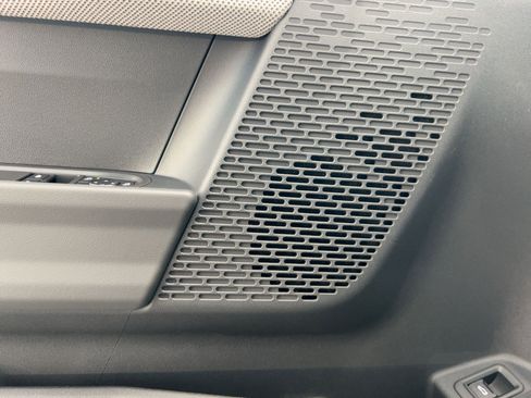 New 2026 MINI Cooper 2-Door Hardtop FWD image 22