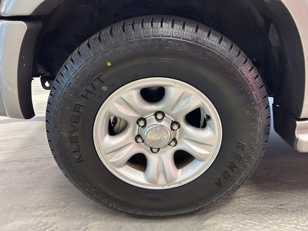 Used 2001 Toyota 4Runner Limited AWD/4WD image 21