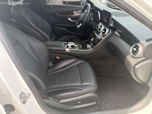 Used 2017 Mercedes-Benz C 300 4MATIC Sedan image 15