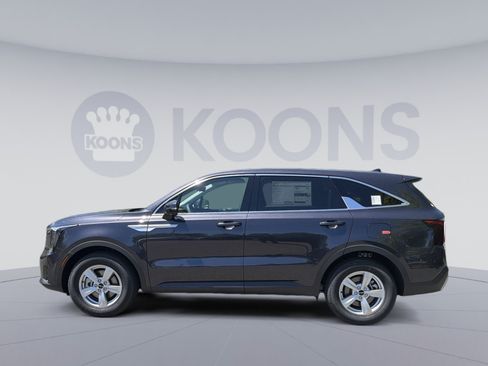New 2026 Kia Sorento LX FWD image 2