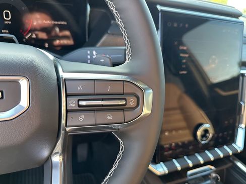 New 2026 GMC Acadia Denali Ultimate AWD/4WD image 33