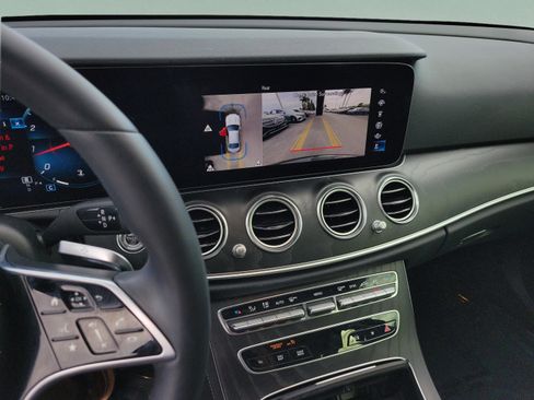 Certified 2022 Mercedes-Benz E 350 Sedan image 32