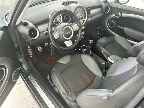 Used 2010 MINI Cooper Clubman S image 11