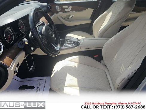 Used 2017 Mercedes-Benz E 300 4MATIC image 4