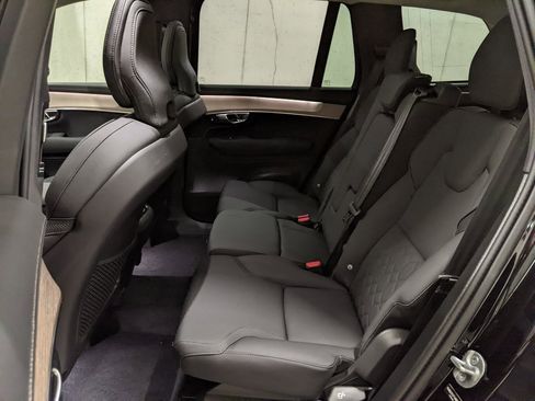 New 2026 Volvo XC90 B6 Plus image 23