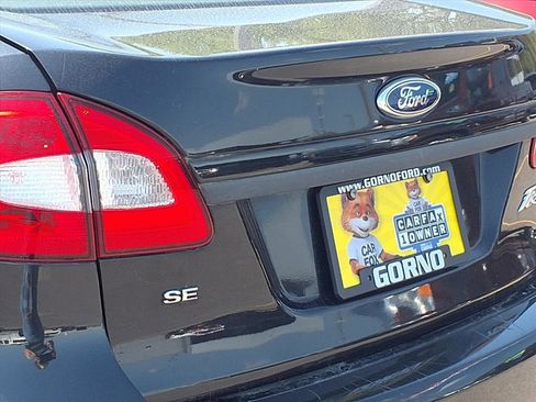 Used 2013 Ford Fiesta SE image 19