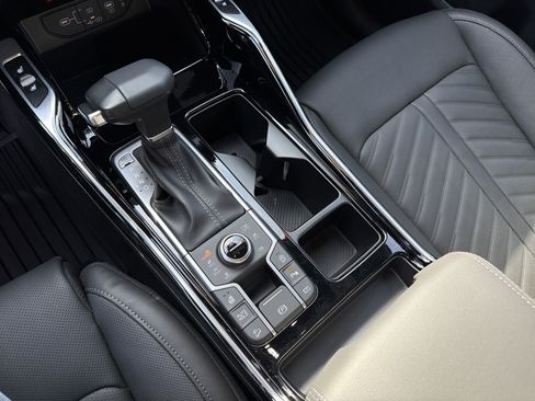 Used 2026 Kia Sorento SX Prestige image 32