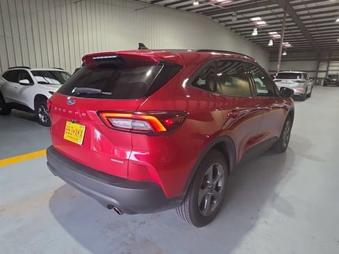 Used 2025 Ford Escape ST-Line AWD/4WD image 9