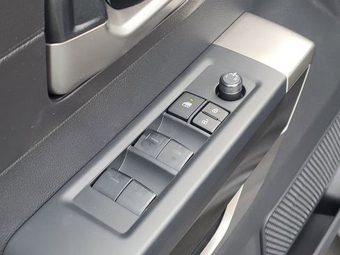 New 2026 Toyota Tundra SR5 image 9