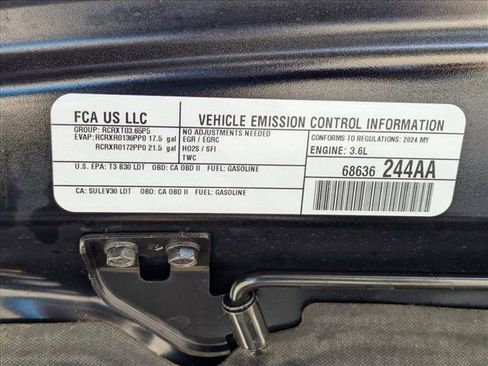 Certified 2024 Jeep Wrangler Unlimited Rubicon w/ Safety Group AWD/4WD image 22