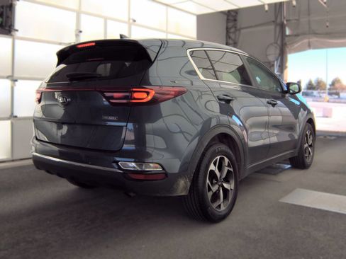 Used 2022 Kia Sportage LX FWD image 4