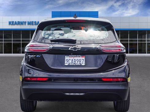 Used 2022 Chevrolet Bolt LT FWD image 5