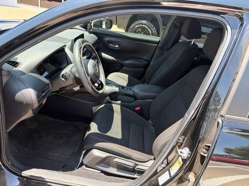 Used 2024 Honda HR-V Sport image 11