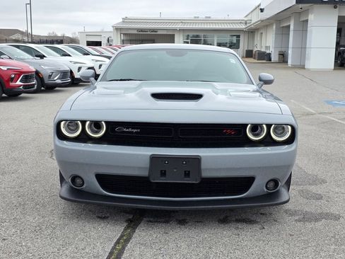 Used 2022 Dodge Challenger R/T Scat Pack w/ Driver Convenience Group image 2