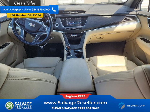 Used 2018 Cadillac XT5 FWD image 11