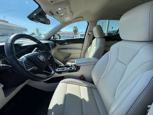 Used 2023 Buick Envision Essence image 24
