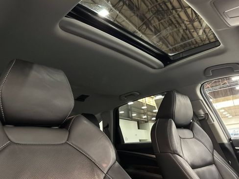Used 2020 Acura MDX SH-AWD w/ Technology Package image 19