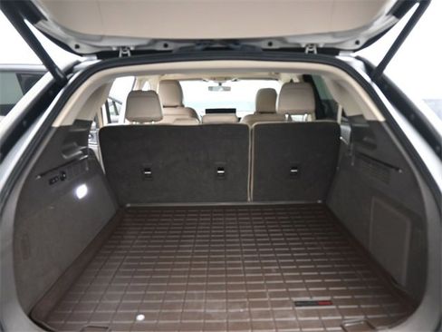 Used 2022 Lincoln Nautilus Reserve w/ Equipment Group 201A image 24