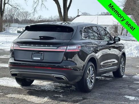 Used 2021 Lincoln Nautilus Reserve image 37