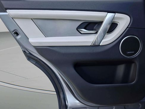 Used 2023 Land Rover Discovery Sport S R-Dynamic image 22