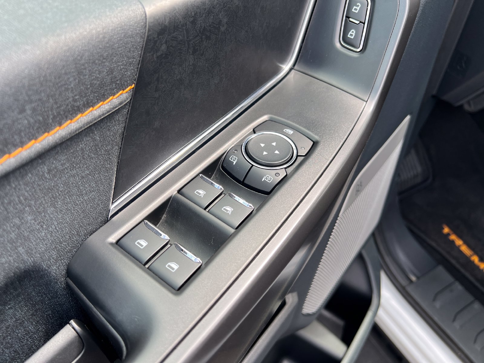 Used 2025 Ford F150 Tremor AWD/4WD image 19