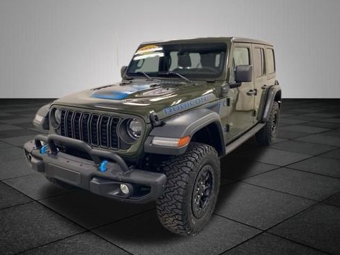 Used 2023 Jeep Wrangler Unlimited Rubicon 4xe AWD/4WD image 3