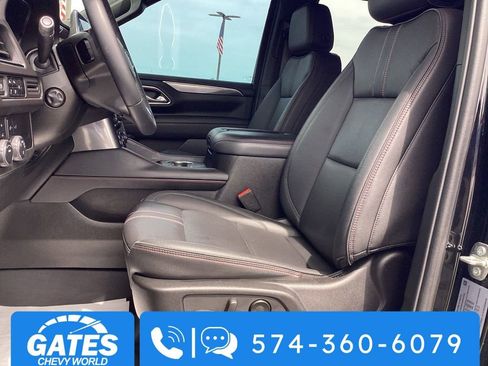 Used 2024 Chevrolet Tahoe RST w/ Luxury Package AWD/4WD image 15