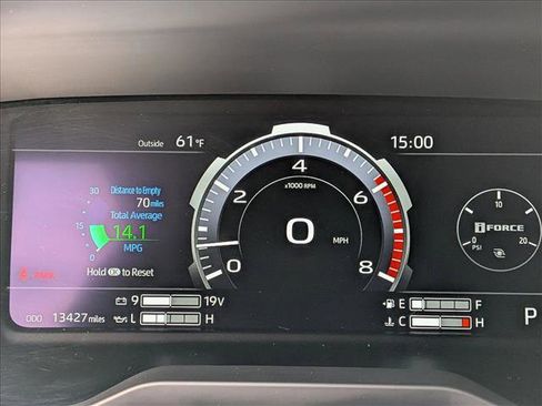 Used 2024 Toyota Tundra Limited image 11