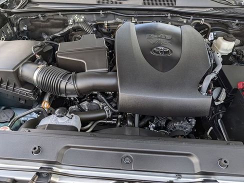 Used 2023 Toyota Tacoma SR5 image 33