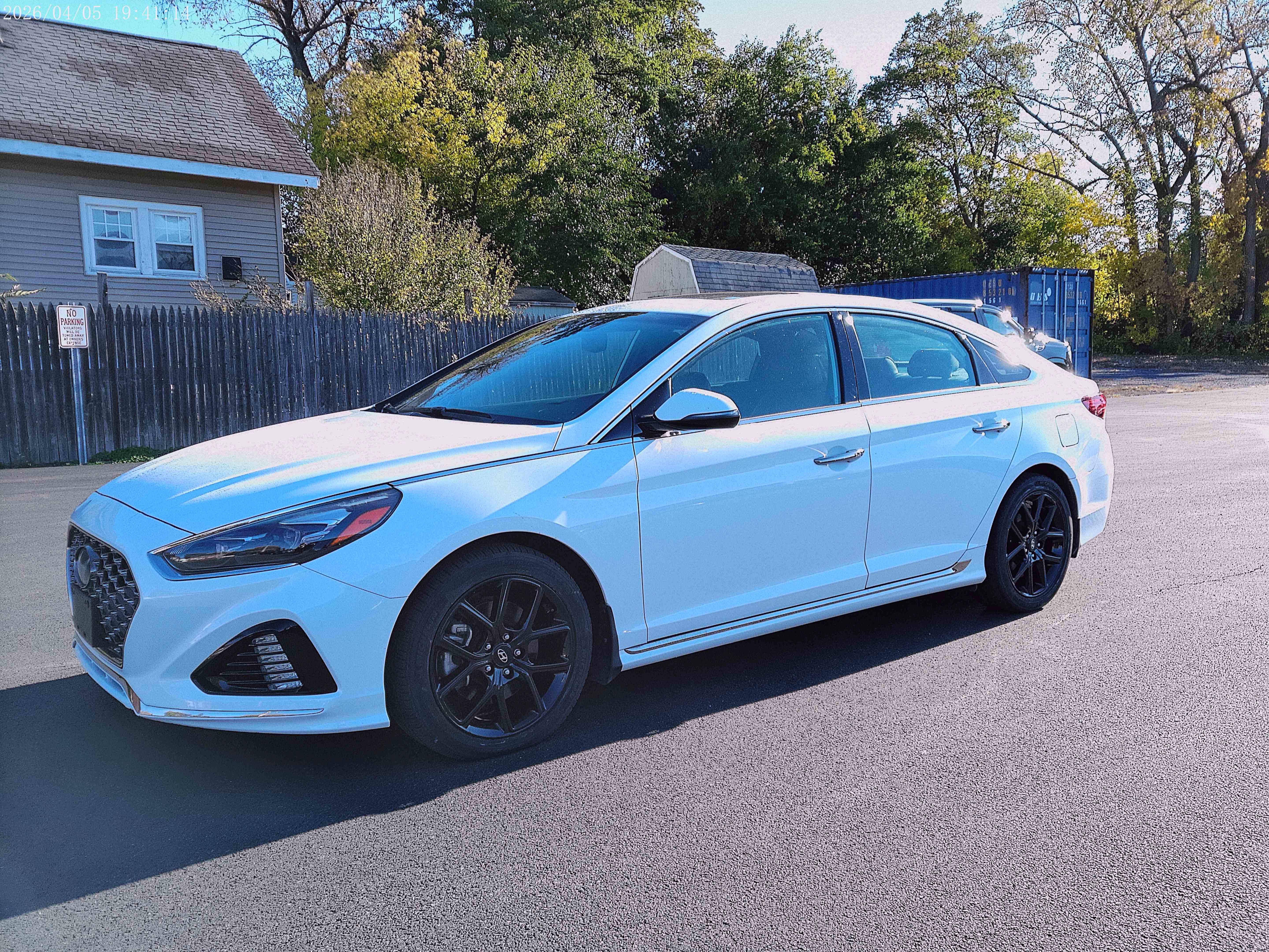 Used 2018 Hyundai Sonata Limited FWD image 2