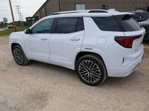 New 2026 GMC Terrain Denali AWD/4WD image 5