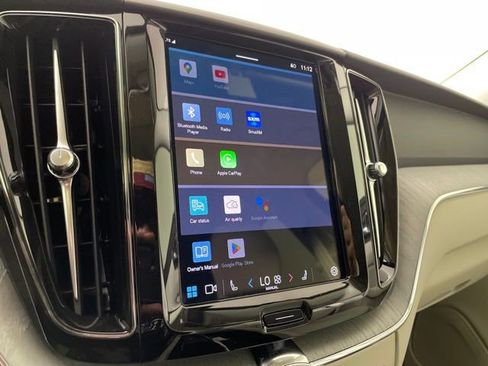 Certified 2024 Volvo XC60 T8 Plus w/ Protection Package image 22
