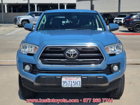 Used 2019 Toyota Tacoma SR5 RWD image 8