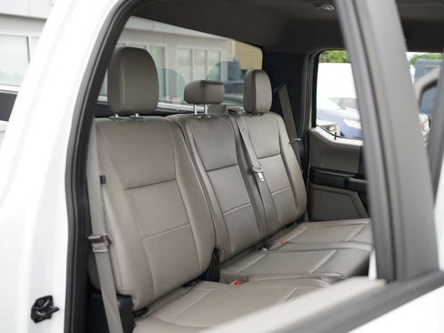 Used 2019 Ford F250 XL w/ Power Equipment Group AWD/4WD image 21