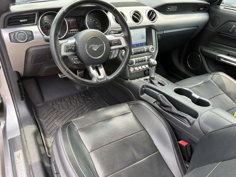 Used 2020 Ford Mustang Premium RWD image 11