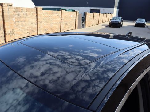 Used 2025 Nissan Murano SL AWD/4WD image 4