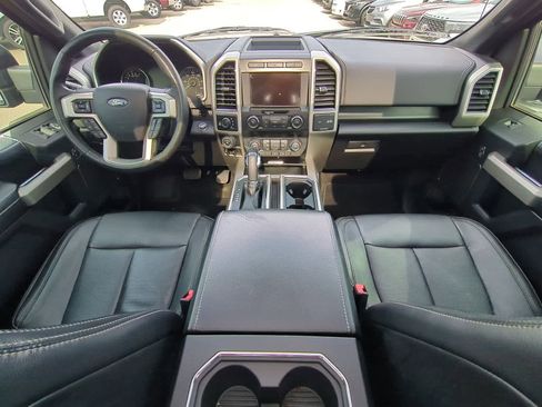 Used 2020 Ford F150 Lariat image 15