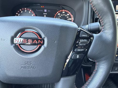 Used 2025 Nissan Frontier PRO-4X w/ Pro Premium Package AWD/4WD image 16